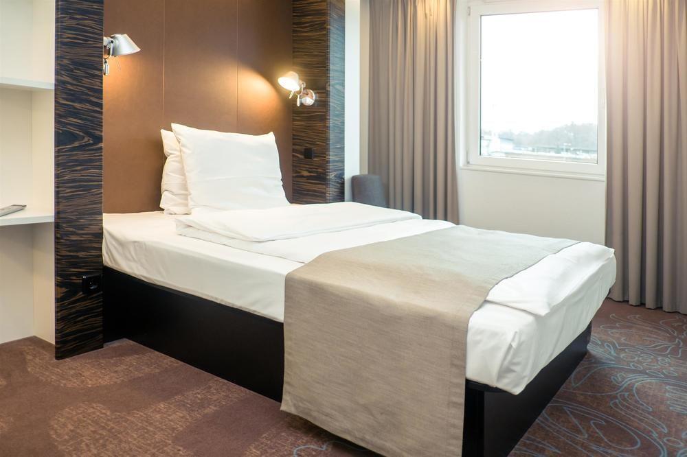 B&B Hotel Offenbach-Sued Buitenkant foto