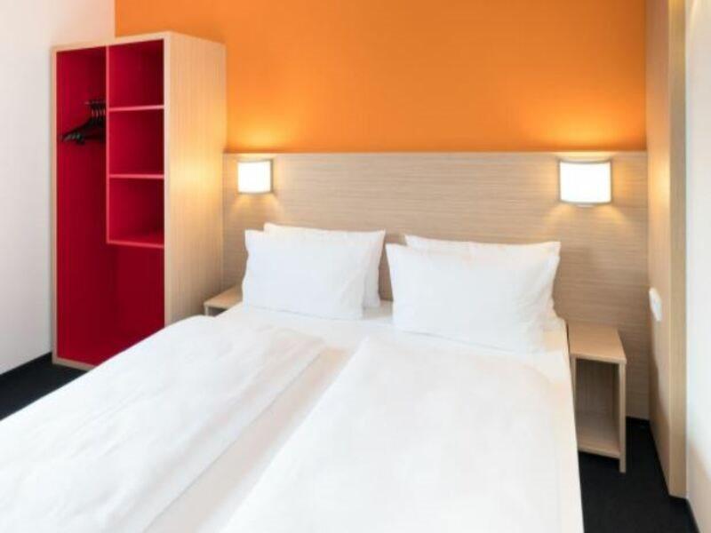 B&B Hotel Offenbach-Sued Buitenkant foto