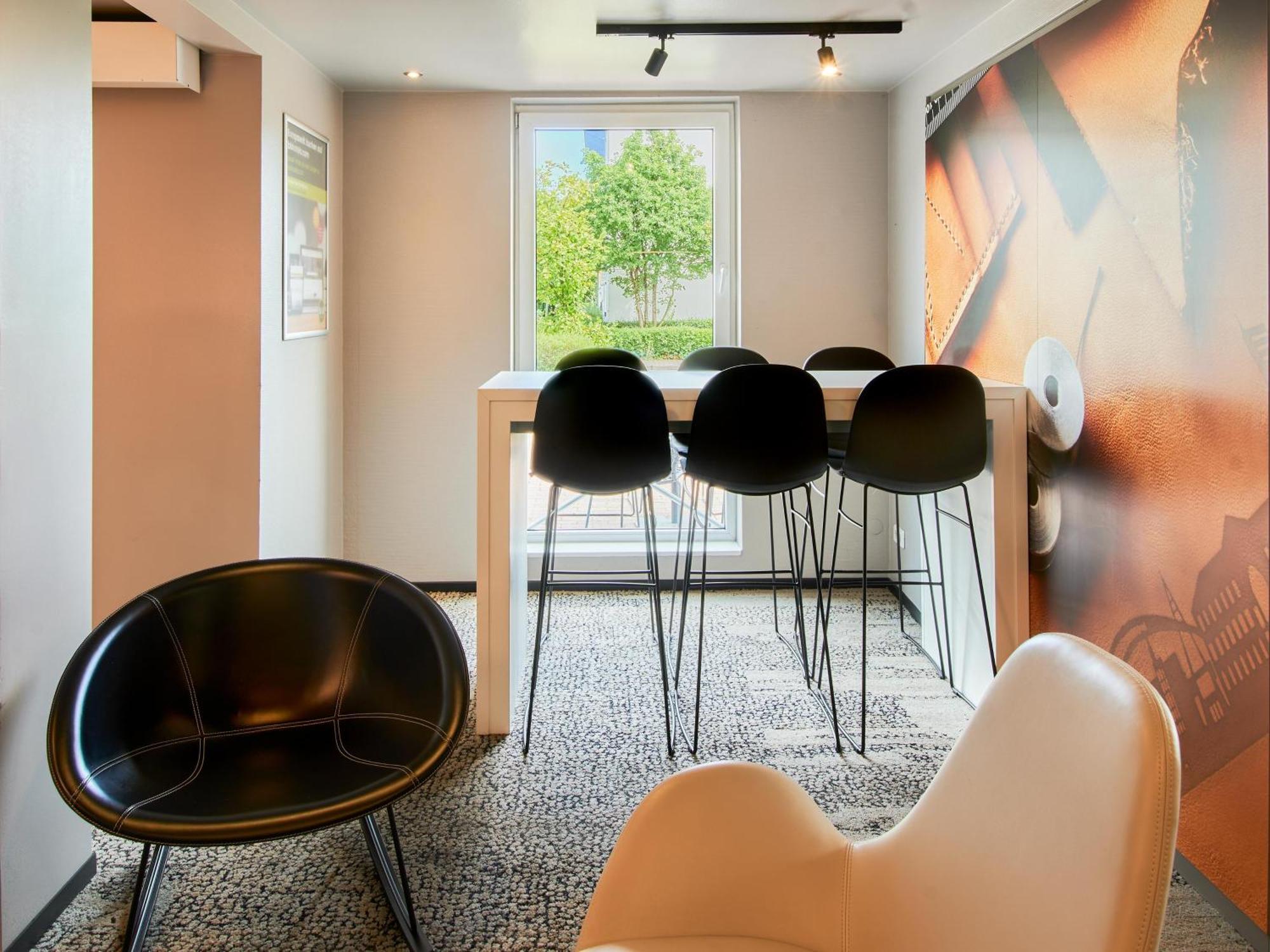 B&B Hotel Offenbach-Sued Buitenkant foto