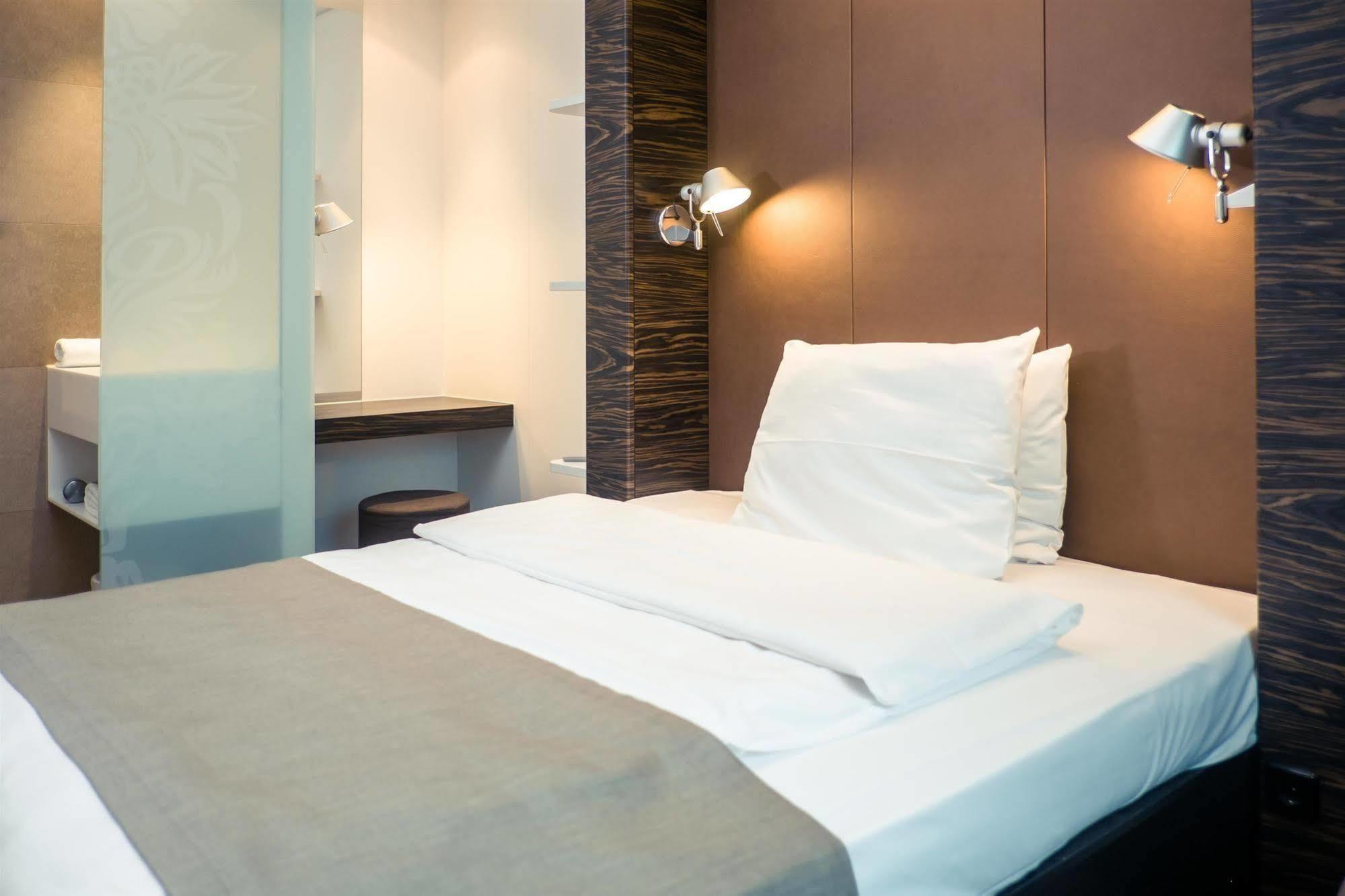 B&B Hotel Offenbach-Sued Buitenkant foto