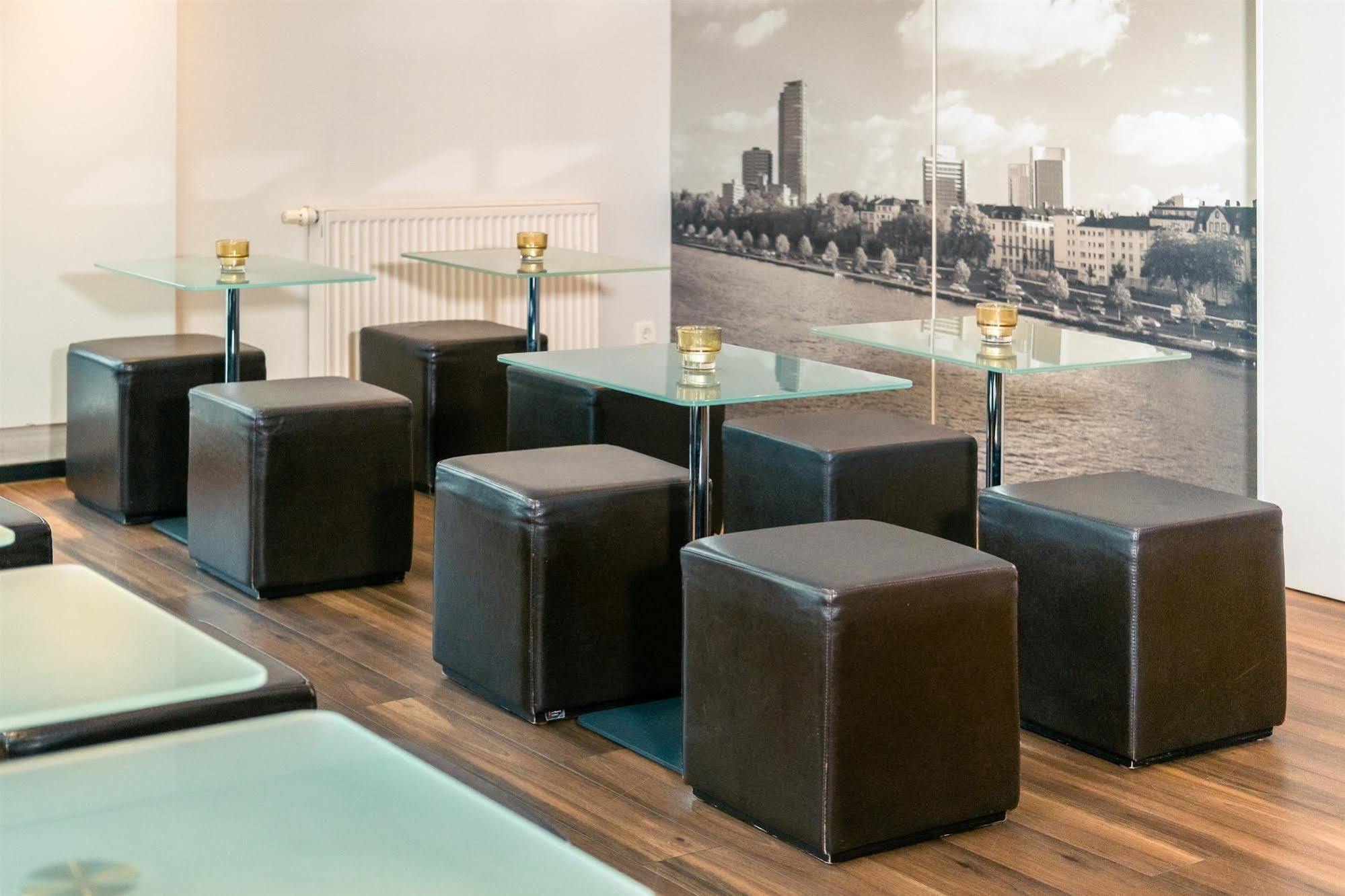 B&B Hotel Offenbach-Sued Buitenkant foto